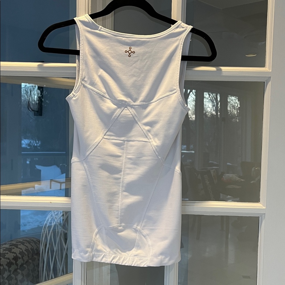 Tommie Copper White Support Tank Short Size M NEW - Picture 4 of 5